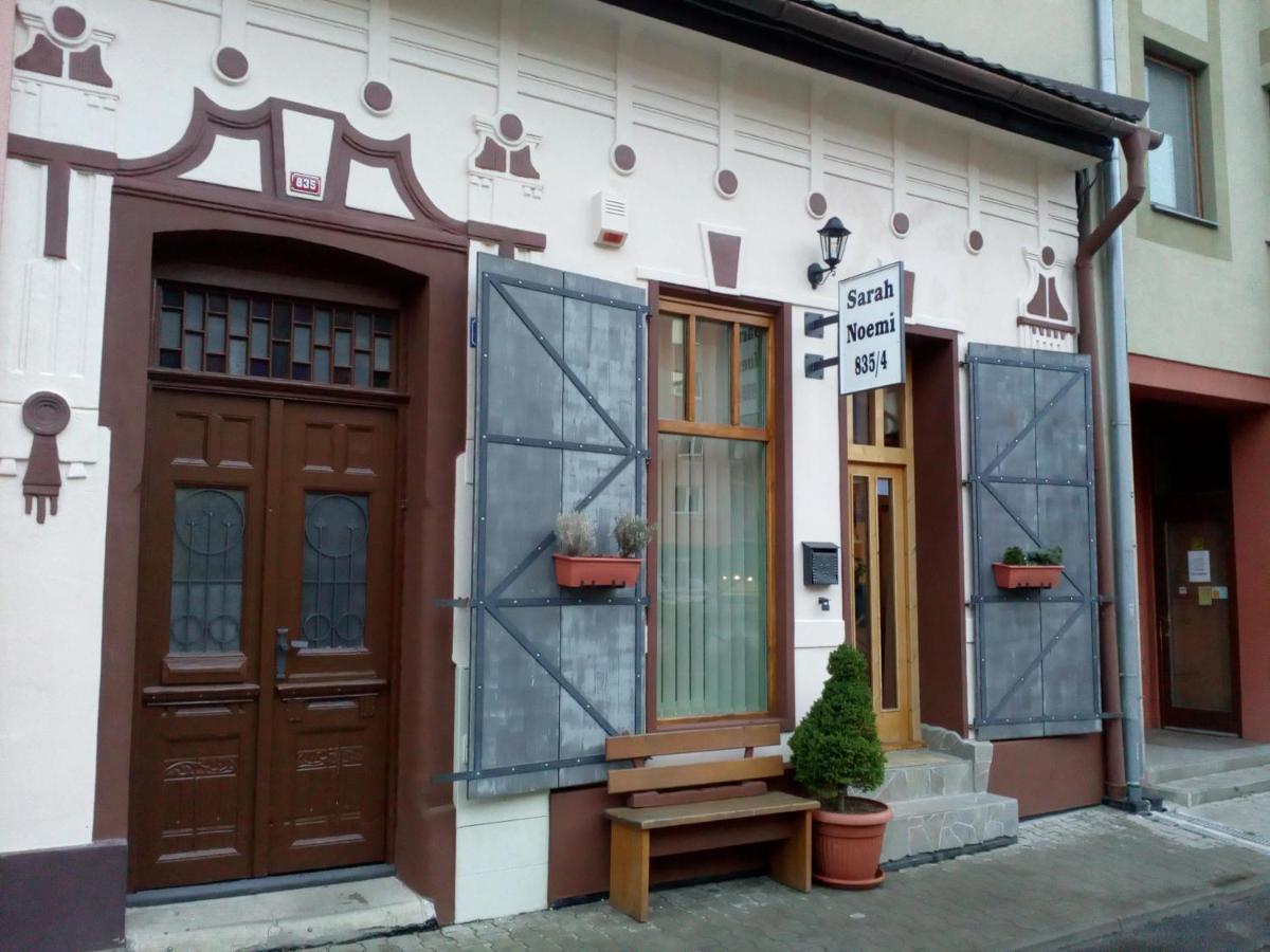 Apartman Sarah Noemi, 100 M Skibus Jasna Apartment Liptovsky Mikulas Exterior photo