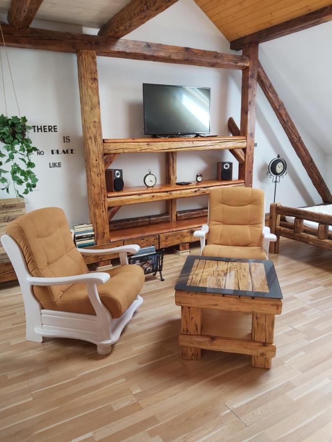 Apartman Sarah Noemi, 100 M Skibus Jasna Apartment Liptovsky Mikulas Exterior photo